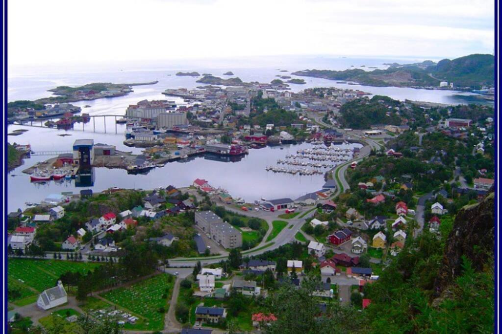 Koselig Hus I Havna Apartamento Svolvær Exterior foto
